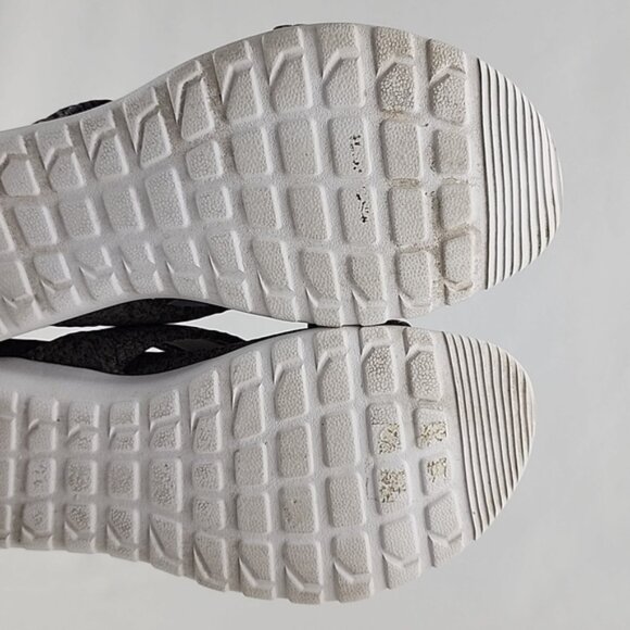 Skechers Rumblets Splendor Grey White Flat Sandal Toe Ring Lightweight Size 6 - Picture 12 of 14